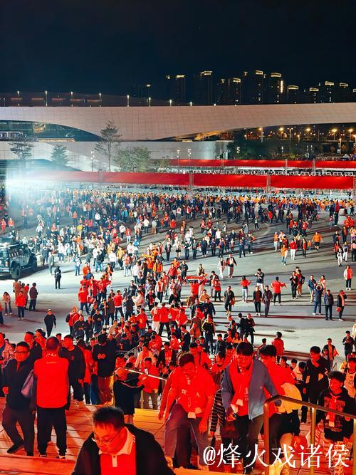 国足“荣誉战”仅一条路可选 着眼未来不能只练手