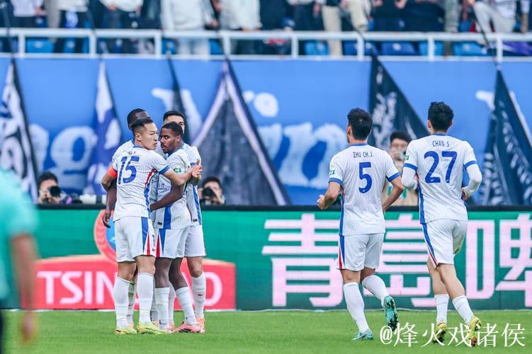 中超-客场击败天津津门虎 上海申花拿到联赛亚军